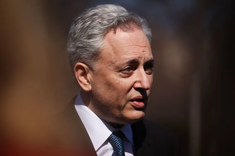 ديفيد ساكس، القيصر المسؤول عن الذكاء الاصطناعي في البيت الأبيض، يتحدث في اجتماع حول تنظيم الذكاء الاصطناعي وتحدياته.