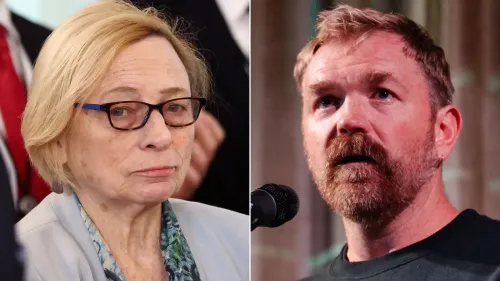 امرأة ورجل يتحدثان في مؤتمر صحفي حول الانتخابات في ولاية ماين، مع التركيز على القضايا المتعلقة بالاعتداء الجنسي.