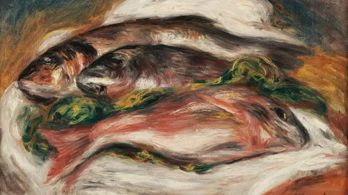 لوحة "Les Poissons" لبيير أوغست رينوار، تُظهر ثلاثة أسماك ملونة موضوعة على قماش، تعكس أسلوبه التعبيري في الرسم.