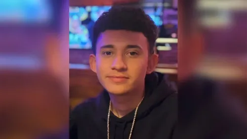 صورة لشاب يُدعى روبن راي مارتينيز، الذي توفي بعد إطلاق نار من عميل فيدرالي خلال مواجهة مرورية في تكساس.